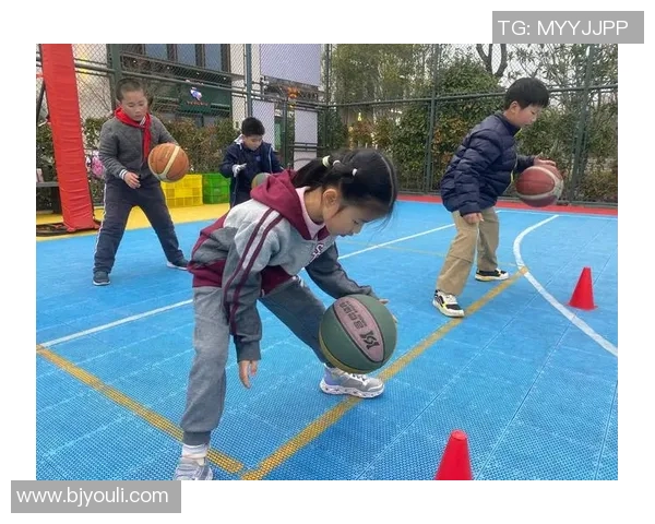 对话杨丽:回顾她的篮球生涯与成长历程的精彩瞬间